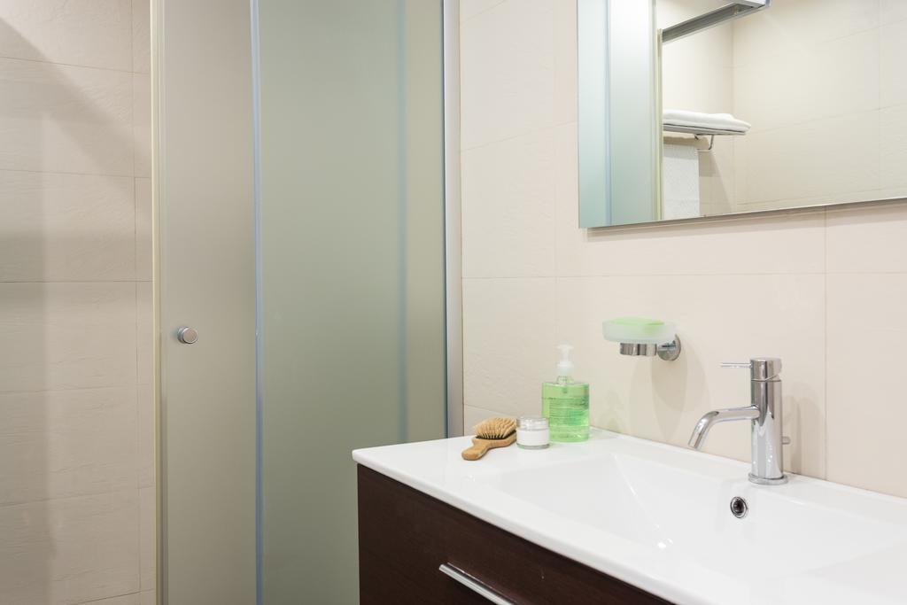 Casa Cosi Sant Antoni Apartment บาร์เซโลนา ภายนอก รูปภาพ